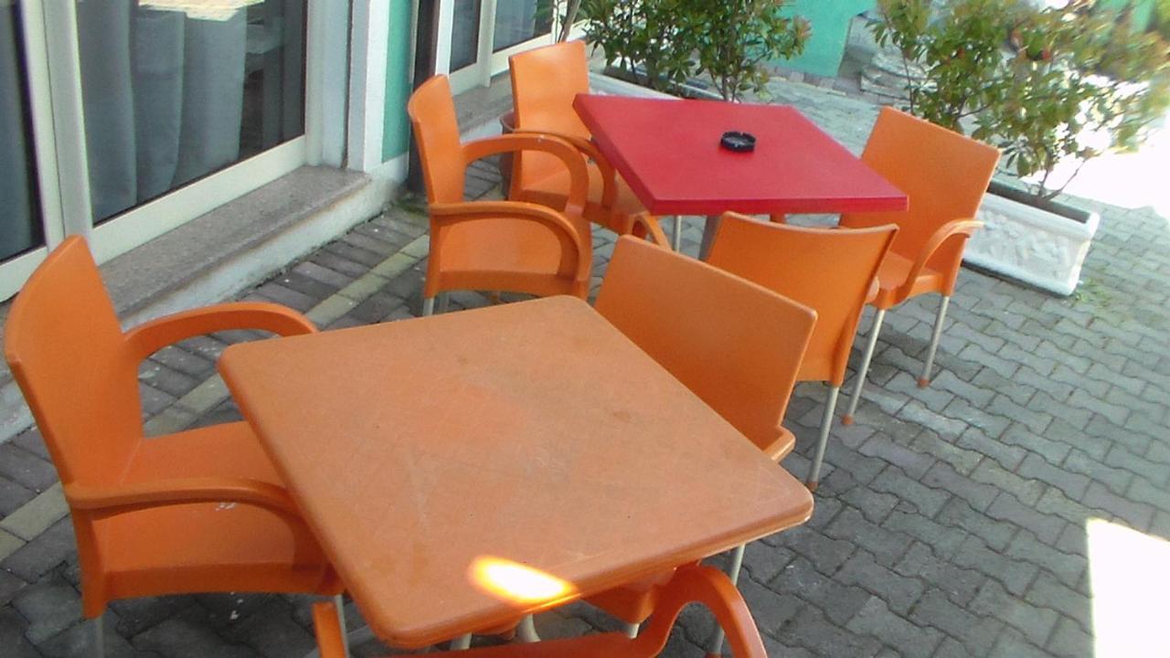 Shkoder Hotel Temali Zewnętrze zdjęcie