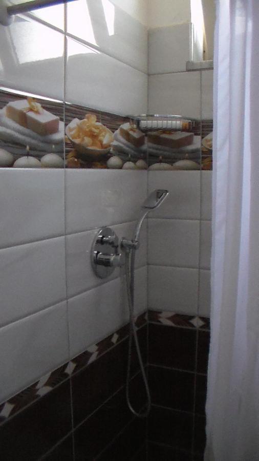 Shkoder Hotel Temali Zewnętrze zdjęcie