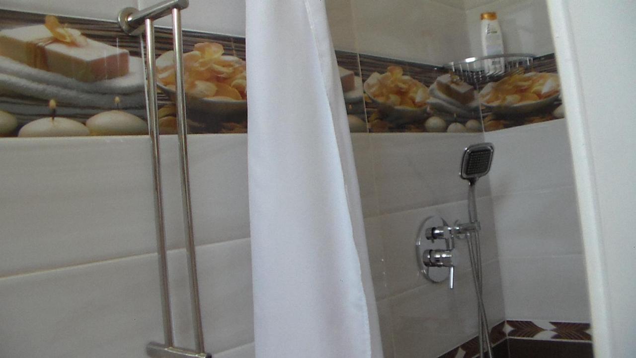 Shkoder Hotel Temali Zewnętrze zdjęcie