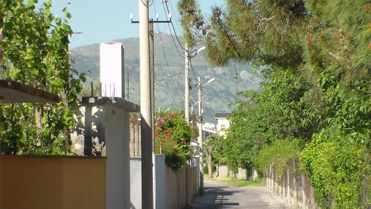 Shkoder Hotel Temali Zewnętrze zdjęcie